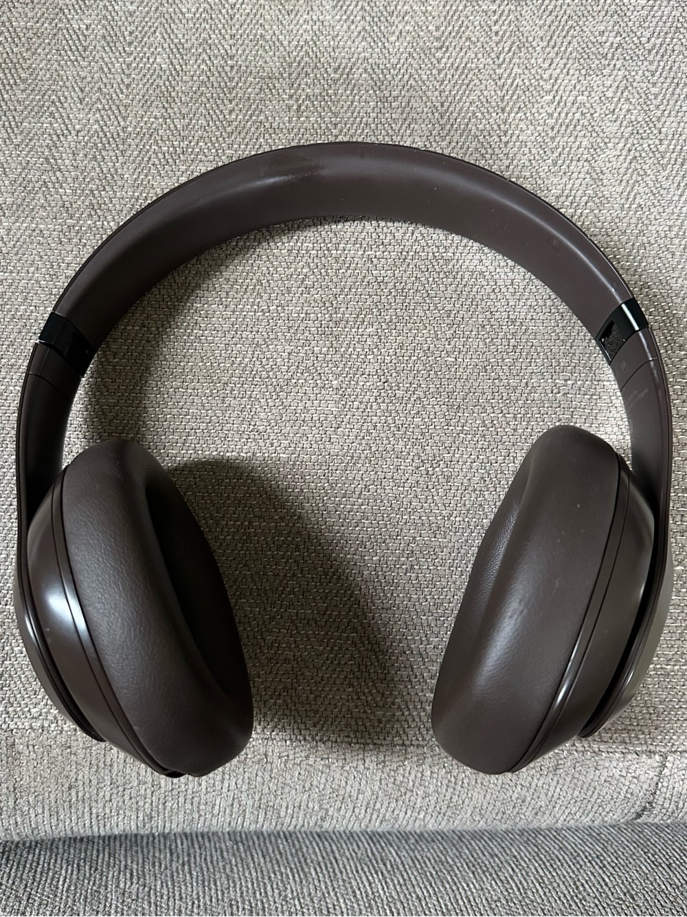 Beats Studio Pro Wireless Headphones - Deep Brown